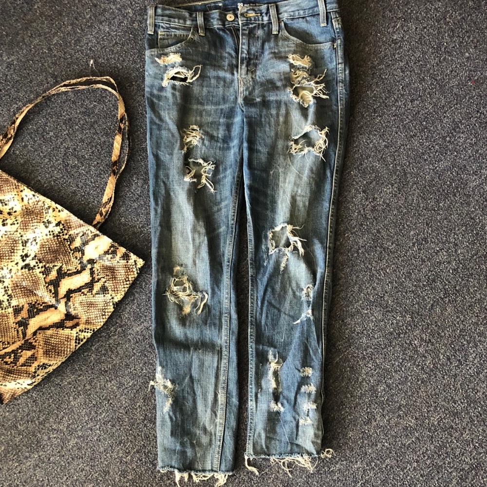 Levi’s Ripped High-Rise Skinny Jeans Size 28